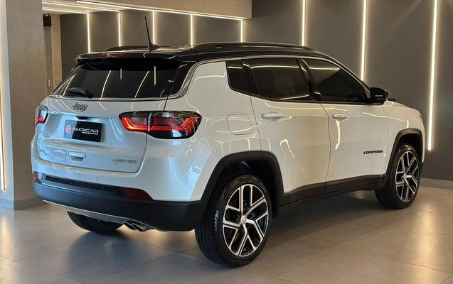 imagem-https://www.socarrao.com.br/sc-vehicle-images-prod/4370267/1792151812037-7614211_3_B_cd5a80d1cb.jpeg