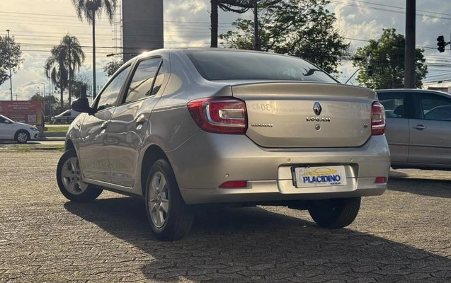 imagem-https://www.socarrao.com.br/sc-vehicle-images-prod/4370271/1792152234878-8568350_1_B_e0d36a6114.jpeg