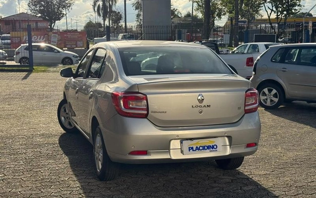 imagem-https://www.socarrao.com.br/sc-vehicle-images-prod/4370271/1792152234886-8568350_5_B_c47d6f3dad.jpeg
