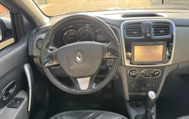 imagem-https://www.socarrao.com.br/sc-vehicle-images-prod/4370271/1792152234903-8568350_15_B_4ffb84e4e6.jpeg