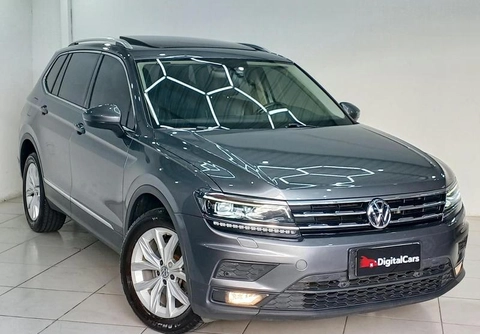 Volkswagen Tiguan 2019 Cinza — foto 1 de 3