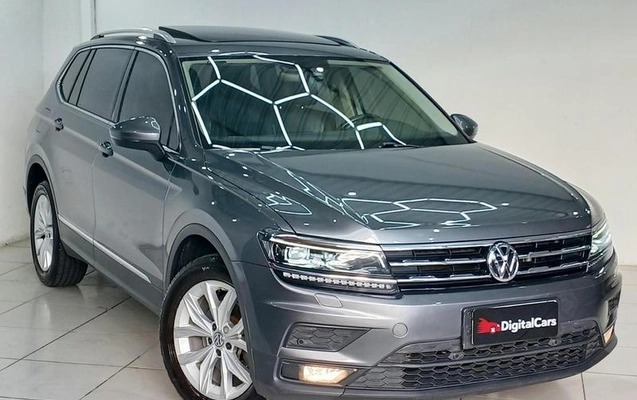 imagem-https://www.socarrao.com.br/sc-vehicle-images-prod/4370312/1792154976563-8575878_15_B_336c4858b1.jpeg
