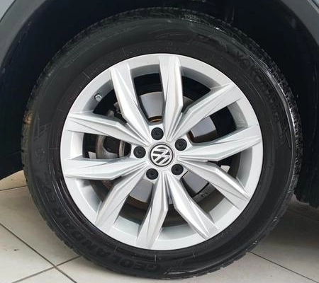 imagem-https://www.socarrao.com.br/sc-vehicle-images-prod/4370312/1792154976598-8575878_1_B_11ca7da6b4.jpeg