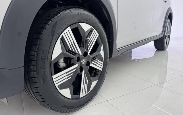 imagem-https://www.socarrao.com.br/sc-vehicle-images-prod/4370369/1792152949353-vehicle_image_1792152848_889e4f5de14a915455710a3788380a4a.jpeg