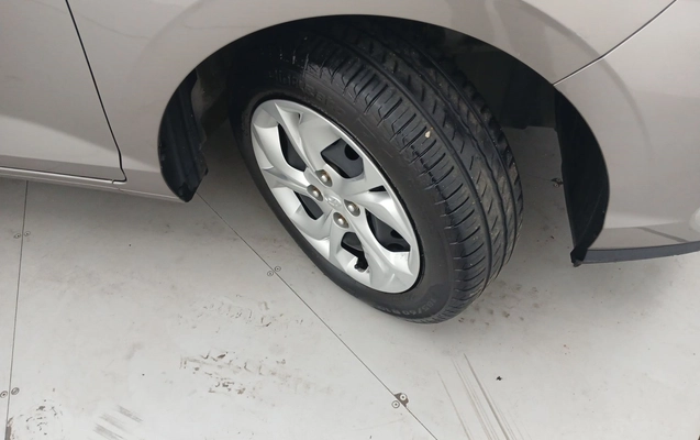 imagem-https://www.socarrao.com.br/sc-vehicle-images-prod/4370548/1792153710795-1_092827.jpg