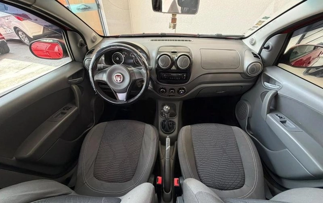 imagem-https://www.socarrao.com.br/sc-vehicle-images-prod/4370707/1792438136428-8544558_4_B_530fbce49d.jpeg