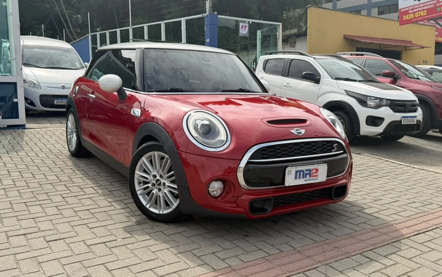 imagem-https://www.socarrao.com.br/sc-vehicle-images-prod/4370749/1792154954464-003_ea5fde70523030ea2df453240e37527d.jpg
