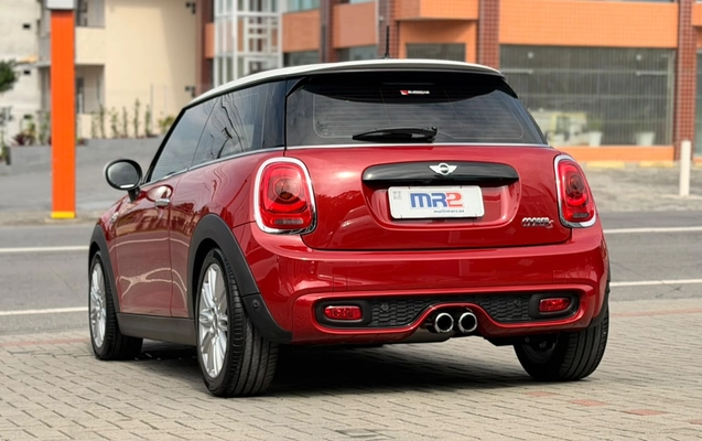 imagem-https://www.socarrao.com.br/sc-vehicle-images-prod/4370749/1792154954470-003_dd049c906823d8d042e89dbaa2e70ef1.jpg