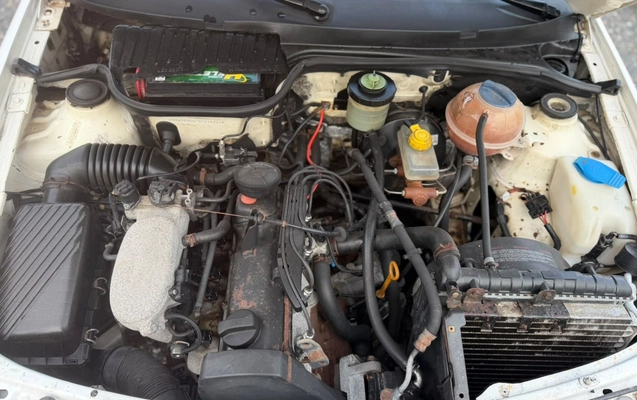 imagem-https://www.socarrao.com.br/sc-vehicle-images-prod/4370775/1792155223555-YTljY2IzYmMtYjY4NS00YWY1LWE1ODMtMjFlZTc5M2EyZTNjLmpmaWY.jfif