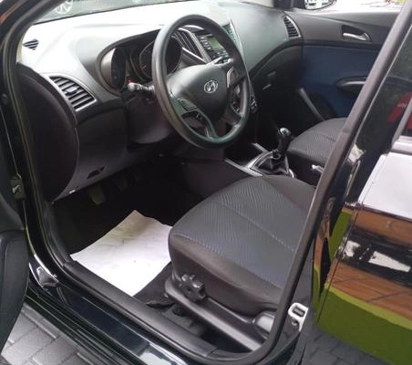 imagem-https://www.socarrao.com.br/sc-vehicle-images-prod/4370794/1792155457588-8471855_3_B_f571df83c1.jpeg