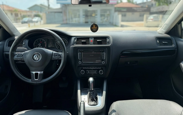 imagem-https://www.socarrao.com.br/sc-vehicle-images-prod/4370854/1792155814970-003_6af02086e5a220370cb0efbd0faef655.jpg