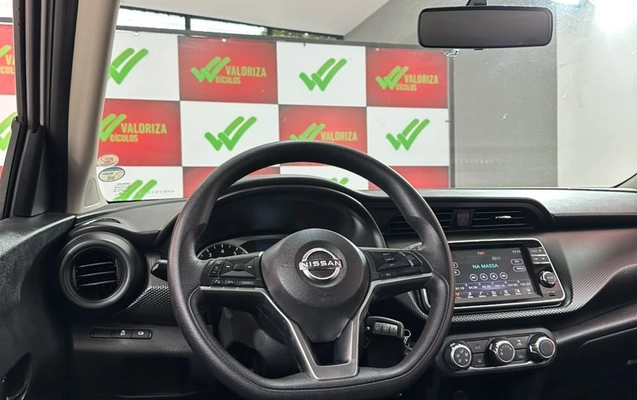 imagem-https://www.socarrao.com.br/sc-vehicle-images-prod/4370871/1792156016094-b11084aa-0019-473c-87fc-db8a81bfa6f2.jpg