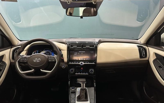 imagem-https://www.socarrao.com.br/sc-vehicle-images-prod/4370872/1792440771432-8553418_15_B_23f0a312d8.jpeg