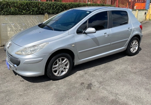 Peugeot 307 2011 Prata — foto 1 de 3