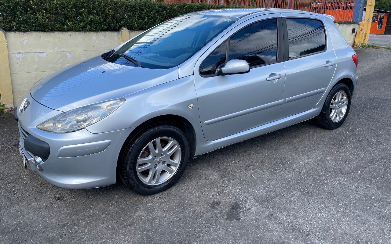 imagem-https://www.socarrao.com.br/sc-vehicle-images-prod/4370877/1792156216863-SU1HXzE4MjguanBlZw.jpeg