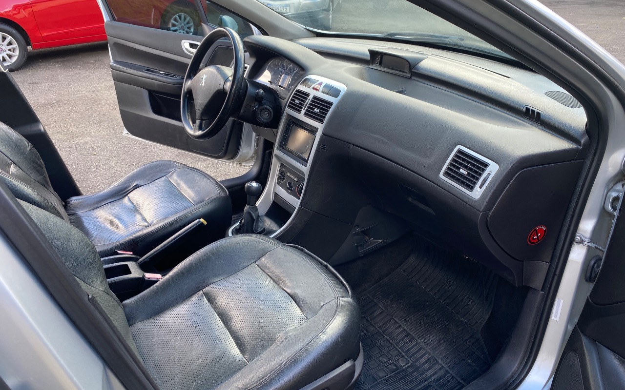 imagem-https://www.socarrao.com.br/sc-vehicle-images-prod/4370877/1792156217456-SU1HXzE4MzEuanBlZw.jpeg
