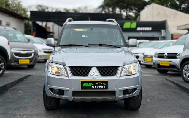 imagem-https://www.socarrao.com.br/sc-vehicle-images-prod/4370937/1792498146756-8443637_8_B_0e2f272372.jpeg