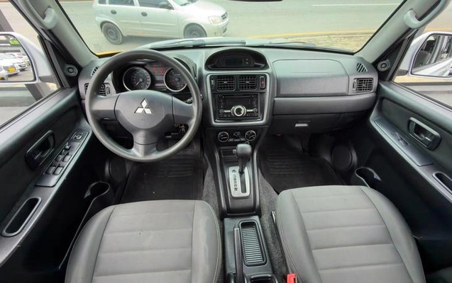 imagem-https://www.socarrao.com.br/sc-vehicle-images-prod/4370937/1792498146774-8443637_4_B_1a03e67097.jpeg