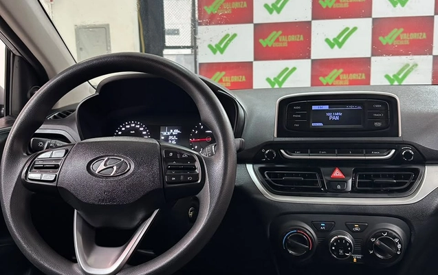 imagem-https://www.socarrao.com.br/sc-vehicle-images-prod/4370966/1792156574200-461afe7e-4b25-400b-9037-c47573bdc429.jpg