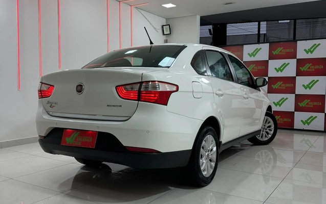 imagem-https://www.socarrao.com.br/sc-vehicle-images-prod/4370972/1792156610407-4609674f-5386-46bb-8b7d-65d7a7a65fd2.jpg