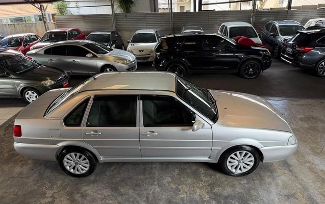 imagem-https://www.socarrao.com.br/sc-vehicle-images-prod/4370983/1792784853962-8566850_19_B_404184b21a.jpeg