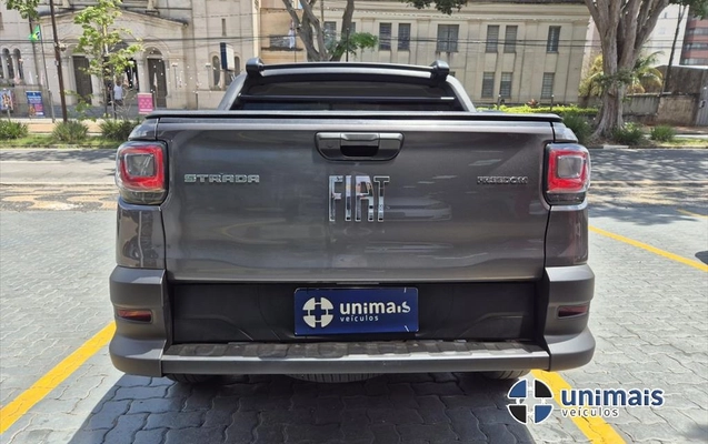 imagem-https://www.socarrao.com.br/sc-vehicle-images-prod/4370986/1792179576353-179878ad-d0b3-4265-a845-8df5542fe26a20261008103840.jpeg