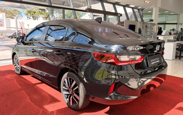 imagem-https://www.socarrao.com.br/sc-vehicle-images-prod/4370991/1792156789433-XHLJ840YSLtoBnMOYHGNOUmrLzYD3zjc.jpg