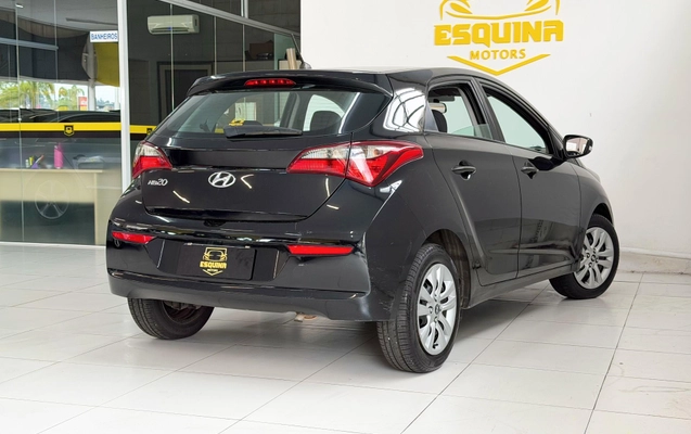 imagem-https://www.socarrao.com.br/sc-vehicle-images-prod/4370994/1792156928550-6fcc0a08485343d3b3fb95b61dcd0fd3_1792156888526.jpg