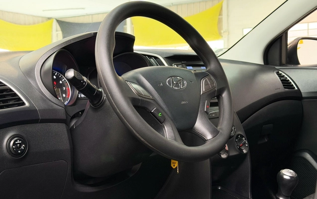 imagem-https://www.socarrao.com.br/sc-vehicle-images-prod/4370994/1792156928553-711ef61c1f8e4020a908b47c23a49f7e_1792156892429.jpg