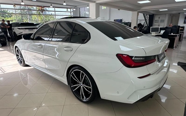 imagem-https://www.socarrao.com.br/sc-vehicle-images-prod/4371018/1792157046195-8526862_11_B_623e26736d.jpeg