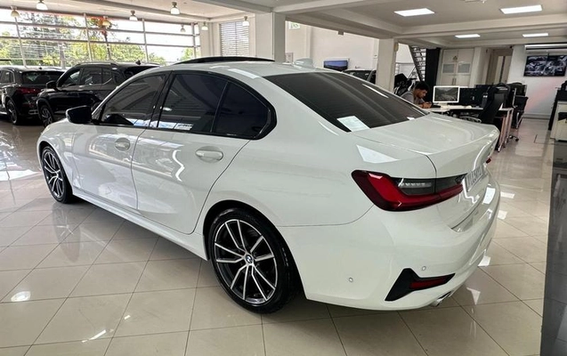 imagem-https://www.socarrao.com.br/sc-vehicle-images-prod/4371026/1792157072854-8527781_9_B_26dfd7a3b9.jpeg