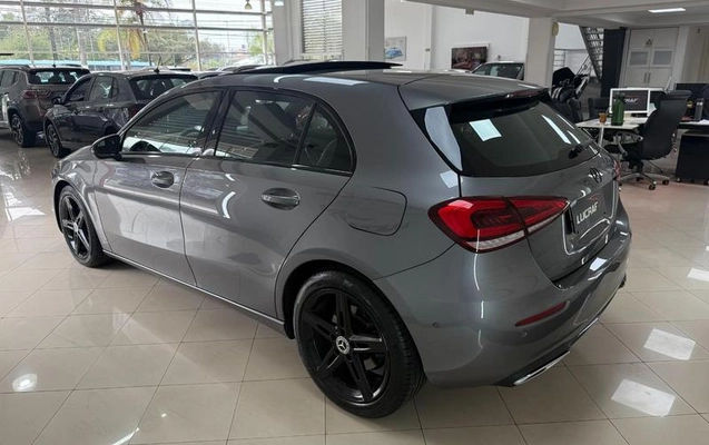 imagem-https://www.socarrao.com.br/sc-vehicle-images-prod/4371030/1792157113039-8351704_9_B_a3f2aae310.jpeg