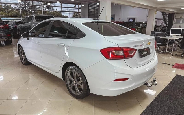 imagem-https://www.socarrao.com.br/sc-vehicle-images-prod/4371046/1792157166077-8415717_10_B_77dd4640c3.jpeg