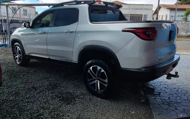 imagem-https://www.socarrao.com.br/sc-vehicle-images-prod/4371070/1792157321546-V2hhdHNBcHAgSW1hZ2UgMjAyNi0xMC0xNSBhdCAyMC41Ny4yMyAoMykuanBlZw.jpeg