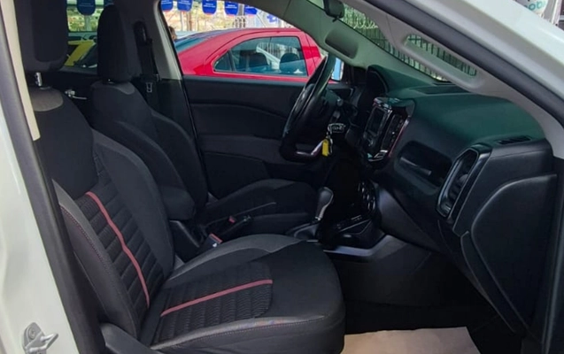 imagem-https://www.socarrao.com.br/sc-vehicle-images-prod/4371070/1792157322234-V2hhdHNBcHAgSW1hZ2UgMjAyNi0xMC0xNSBhdCAyMC41Ny4yNCAoMykuanBlZw.jpeg
