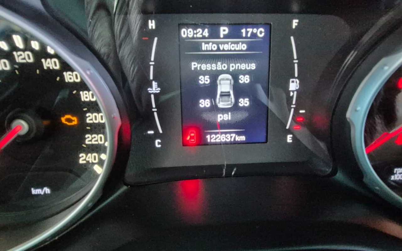 imagem-https://www.socarrao.com.br/sc-vehicle-images-prod/4371070/1792157322550-V2hhdHNBcHAgSW1hZ2UgMjAyNi0xMC0xNSBhdCAyMC41Ny4yNSAoMikuanBlZw.jpeg