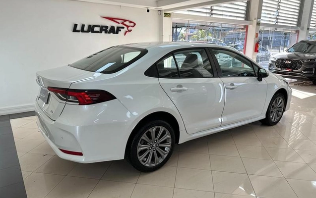 imagem-https://www.socarrao.com.br/sc-vehicle-images-prod/4371071/1792157332884-8187965_5_B_39e317f357.jpeg