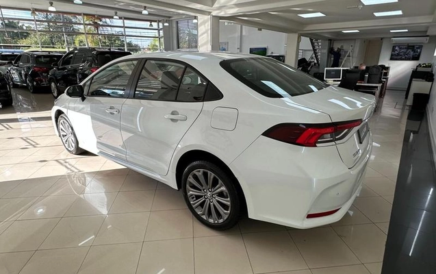 imagem-https://www.socarrao.com.br/sc-vehicle-images-prod/4371071/1792157332887-8187965_12_B_0b29cc0480.jpeg