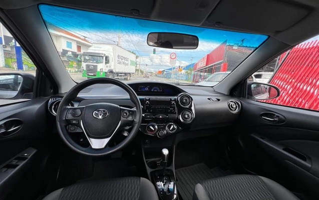 imagem-https://www.socarrao.com.br/sc-vehicle-images-prod/4371094/1792165458169-8576727_9_B_2ec4647b29.jpeg