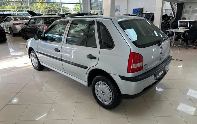 imagem-https://www.socarrao.com.br/sc-vehicle-images-prod/4371101/1792157746177-7988434_10_B_7c42a23934.jpeg