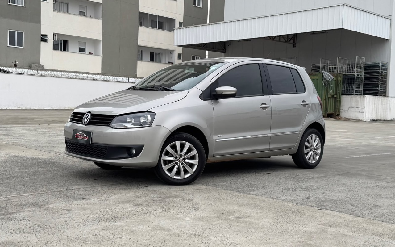 Volkswagen Fox 2012 Prata — foto 1 de 3