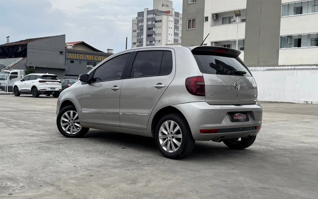 imagem-https://www.socarrao.com.br/sc-vehicle-images-prod/4371138/1792157807126-V2hhdHNBcHAgSW1hZ2UgMjAyNi0xMC0xNiBhdCAxMC4zMS4xMiAoMikuanBlZw.jpeg