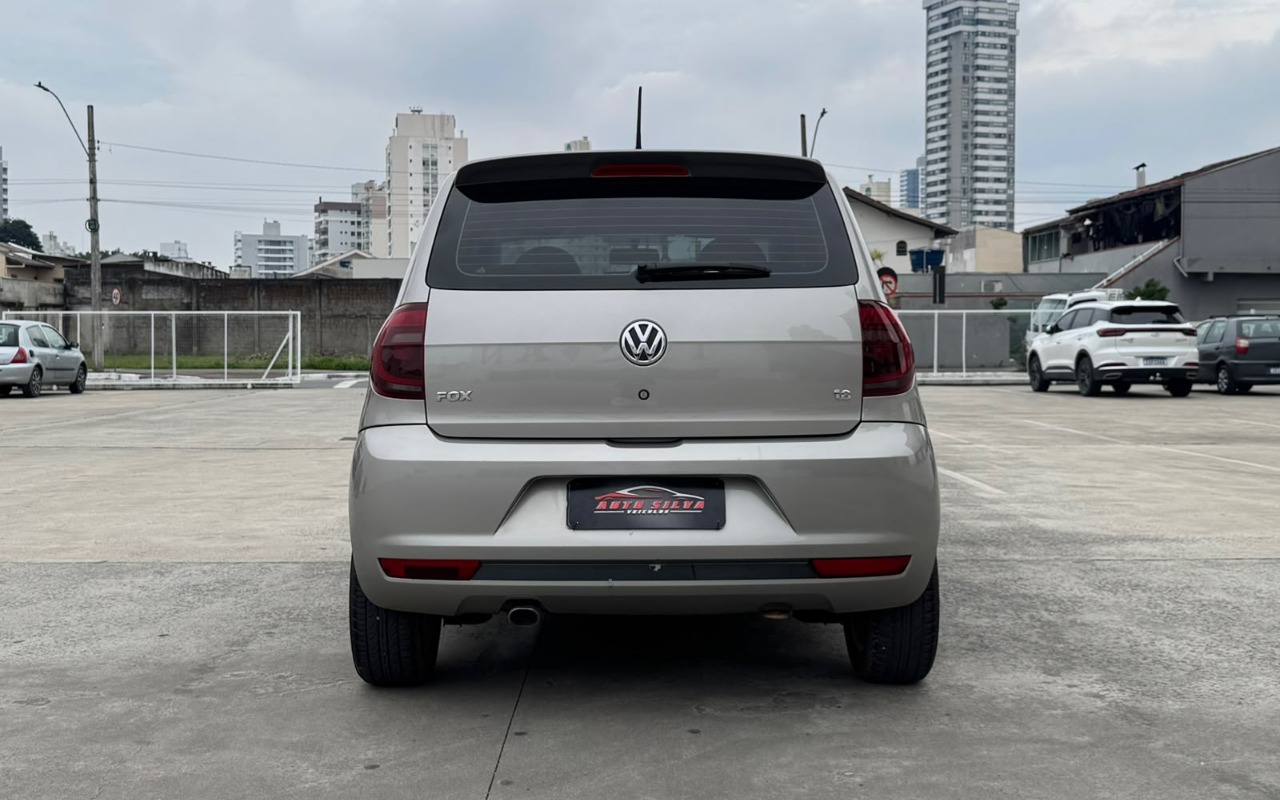 imagem-https://www.socarrao.com.br/sc-vehicle-images-prod/4371138/1792157807322-V2hhdHNBcHAgSW1hZ2UgMjAyNi0xMC0xNiBhdCAxMC4zMS4xMiAoMykuanBlZw.jpeg