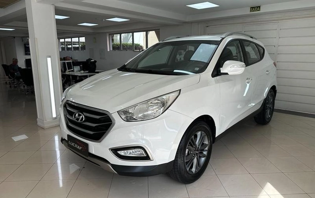 imagem-https://www.socarrao.com.br/sc-vehicle-images-prod/4371141/1792157824020-7975071_1_B_0f8e12ee0a.jpeg