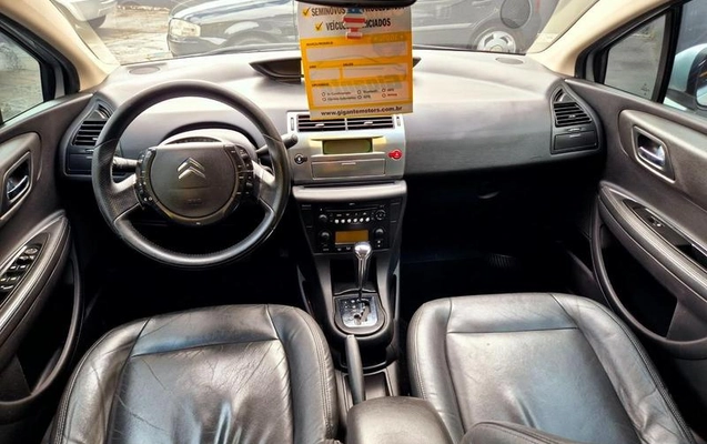 imagem-https://www.socarrao.com.br/sc-vehicle-images-prod/4371165/1792157904900-8576821_1_B_cf8e8f89bd.jpeg
