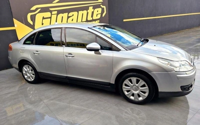 imagem-https://www.socarrao.com.br/sc-vehicle-images-prod/4371165/1792585860636-8576821_10_B_9492919f30.jpeg