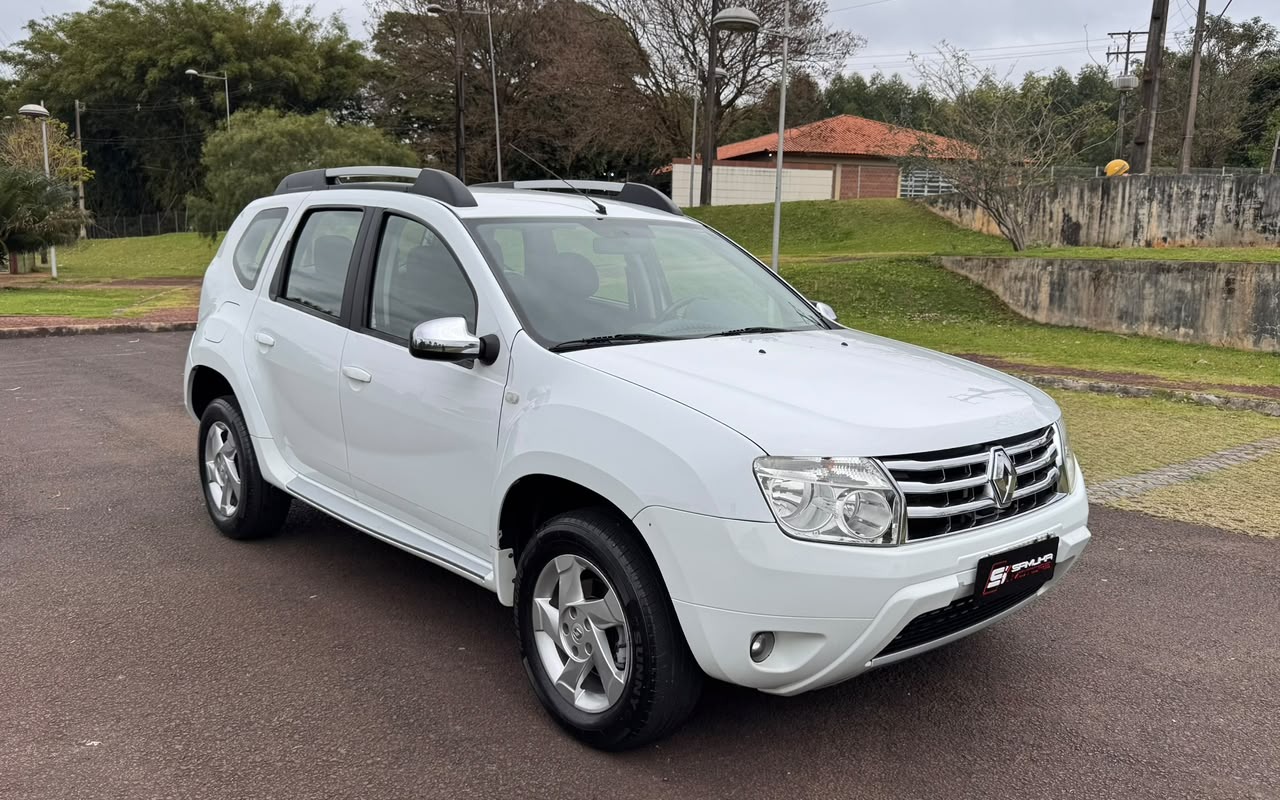 Renault Duster 2015 Branco — foto 1 de 3