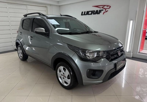 Fiat Mobi 2017 Cinza — foto 1 de 3