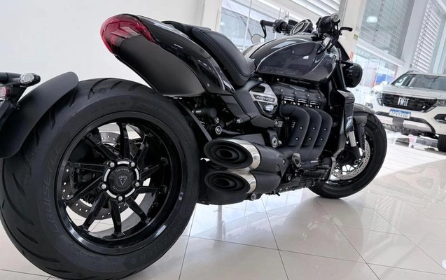 imagem-https://www.socarrao.com.br/sc-vehicle-images-prod/4371207/1792158097513-8526529_4_B_8d38cbe819.jpeg