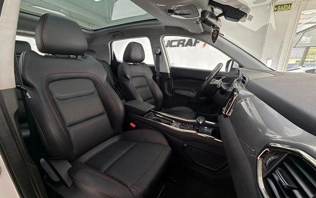 imagem-https://www.socarrao.com.br/sc-vehicle-images-prod/4371221/1792158270190-8293335_7_B_08cb4ee95c.jpeg